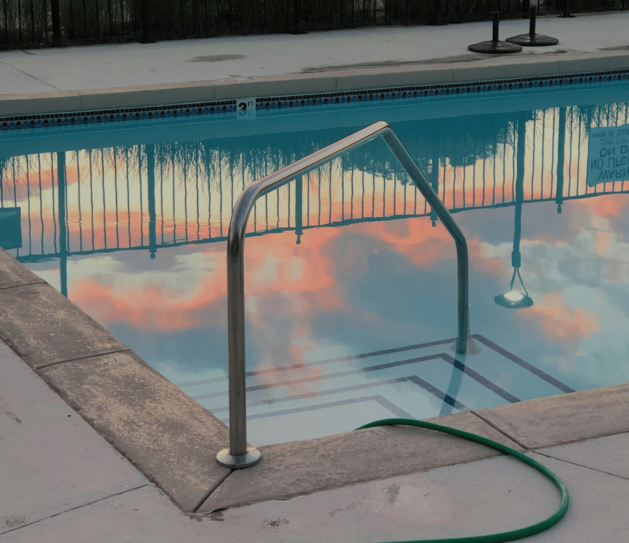 Mesh vs. Fabric Pool Vacuum Cleaner Bags: Which One is Right for You?