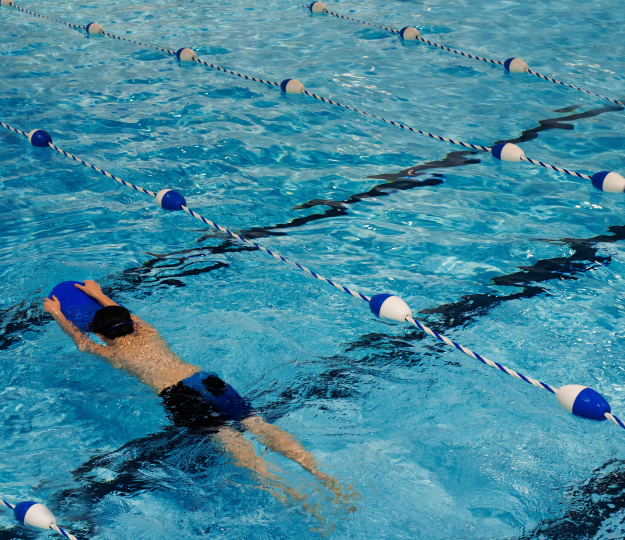 The Importance of Skimming and Brushing Your Pool