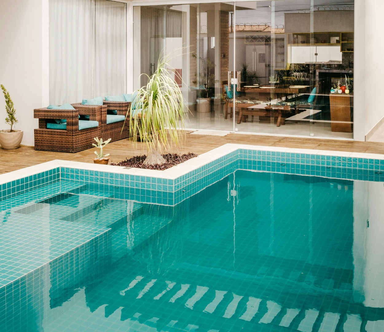 The Best Indoor Pool Accessories for Winter